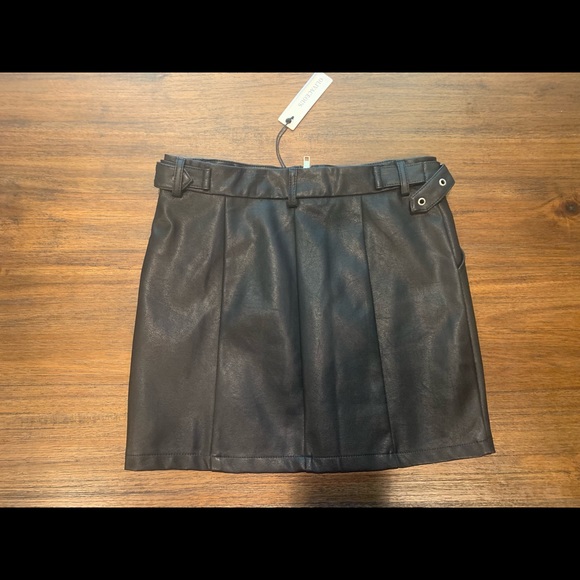 NWT Black Leather Boutique Skirt - Picture 2 of 5